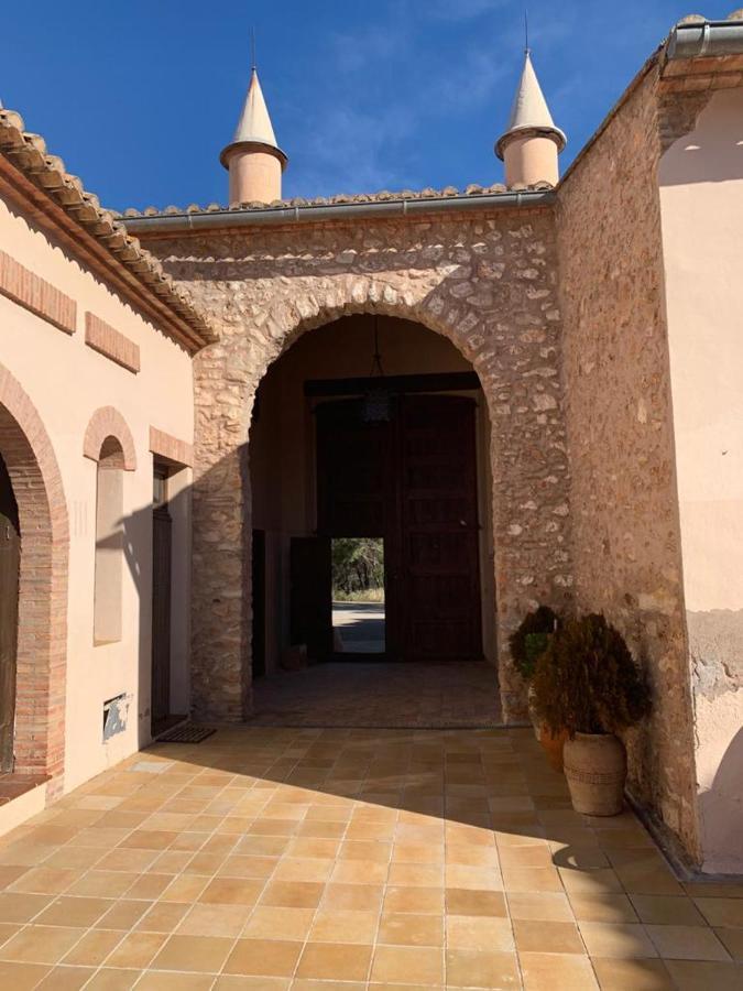 Castillo Con Piscina En Plena Sierra Calderona Segorbe Exterior photo