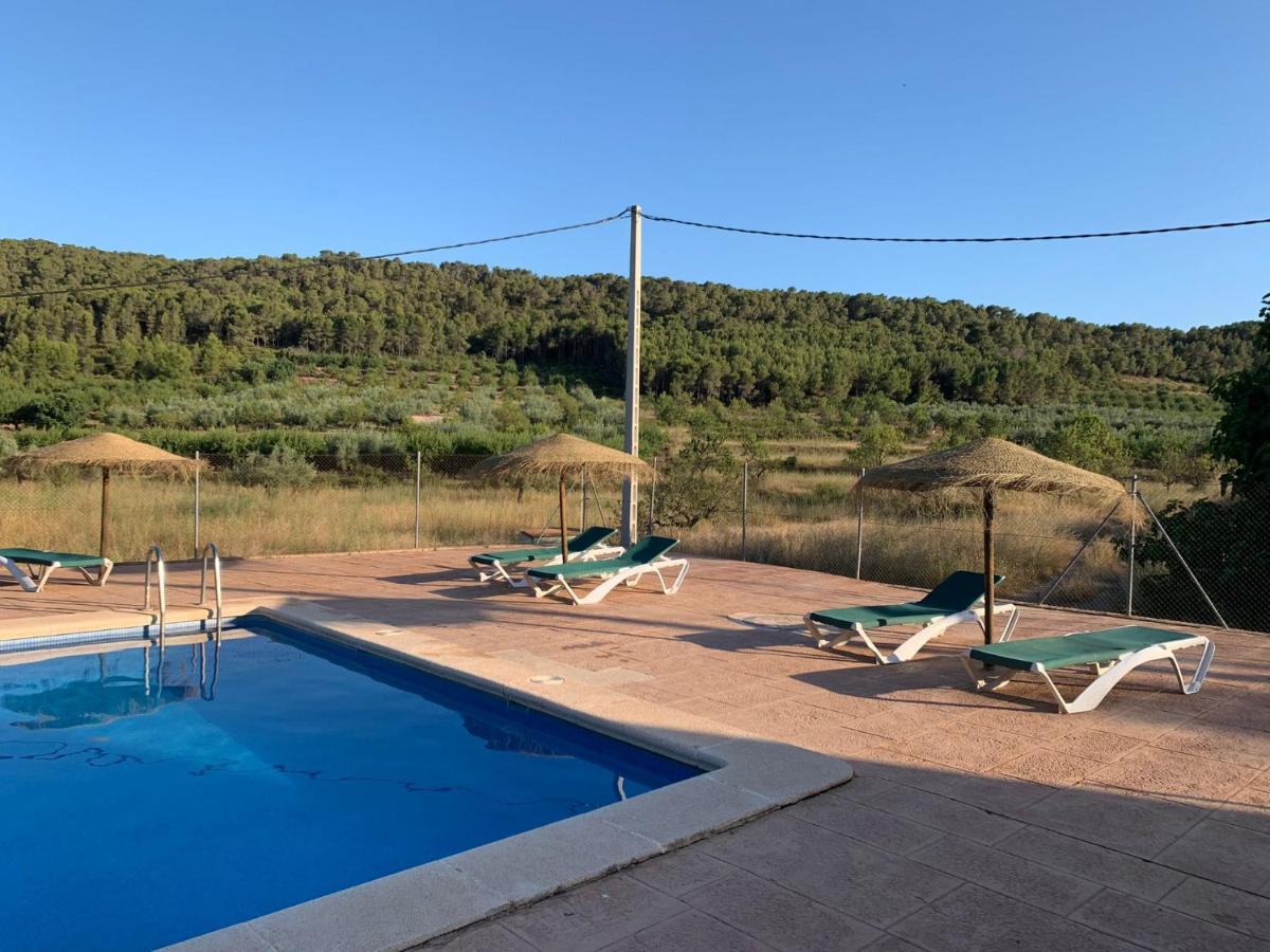 Castillo Con Piscina En Plena Sierra Calderona Segorbe Exterior photo